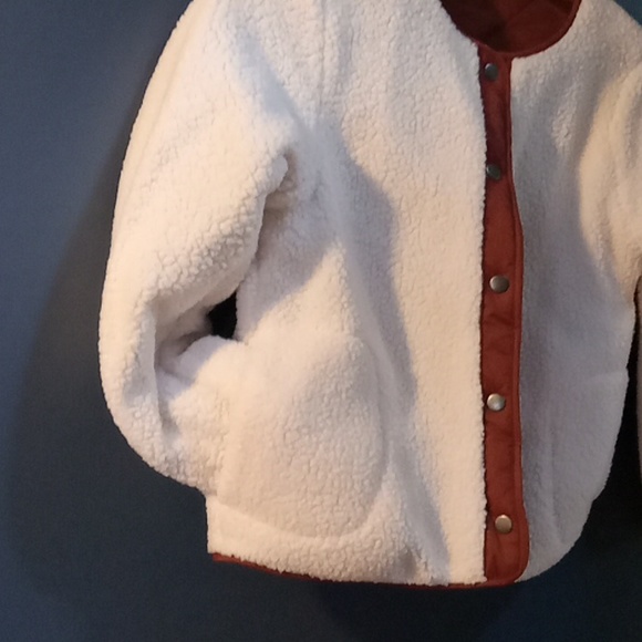 Old Navy fully reversible quilted jacket - Picture 5 of 7